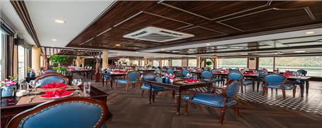 Du thuyền La Casta Regal